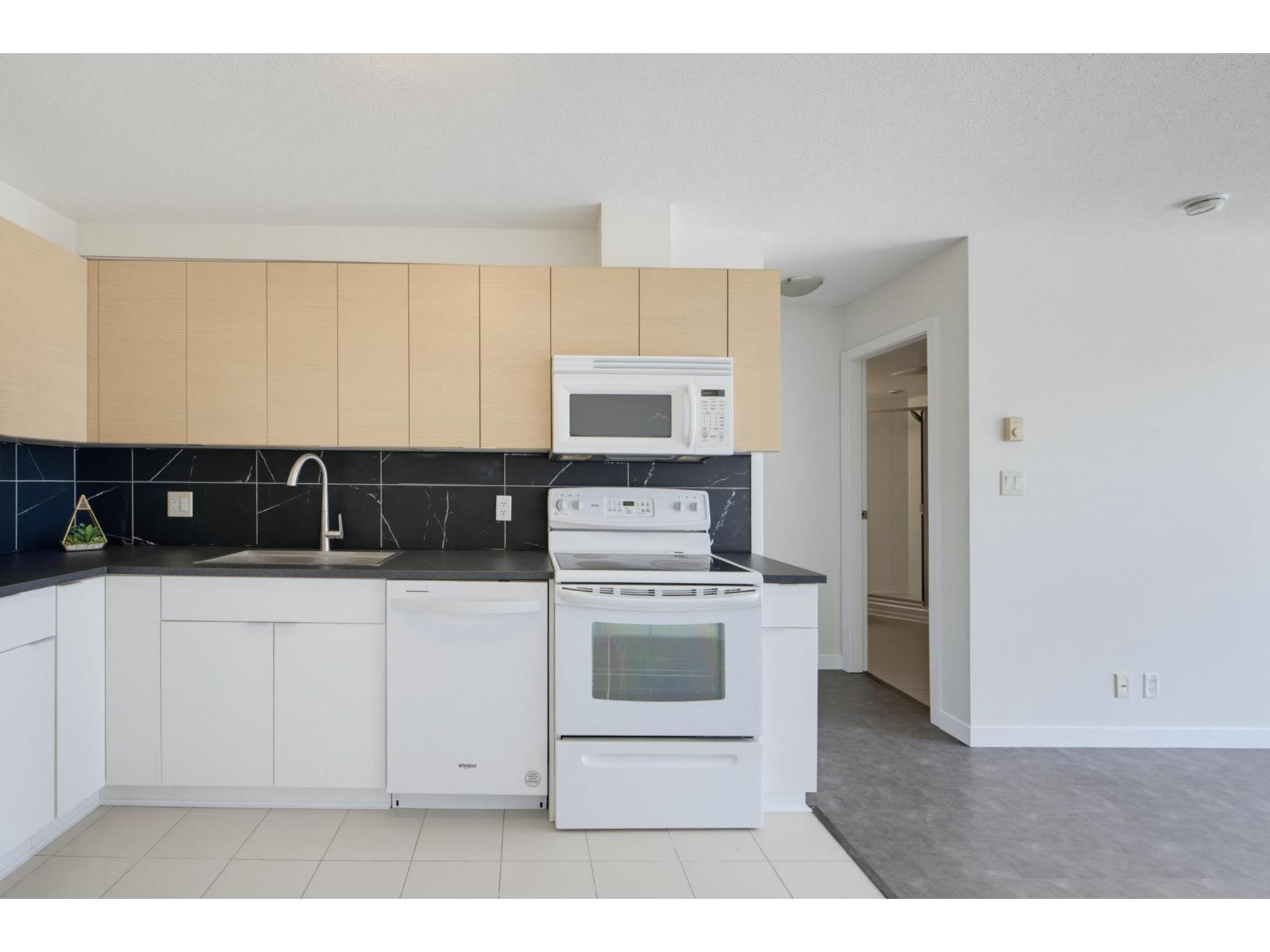 1007 13618 100 Avenue, Surrey, British Columbia  V3T 0A8 - Photo 14 - R3168346