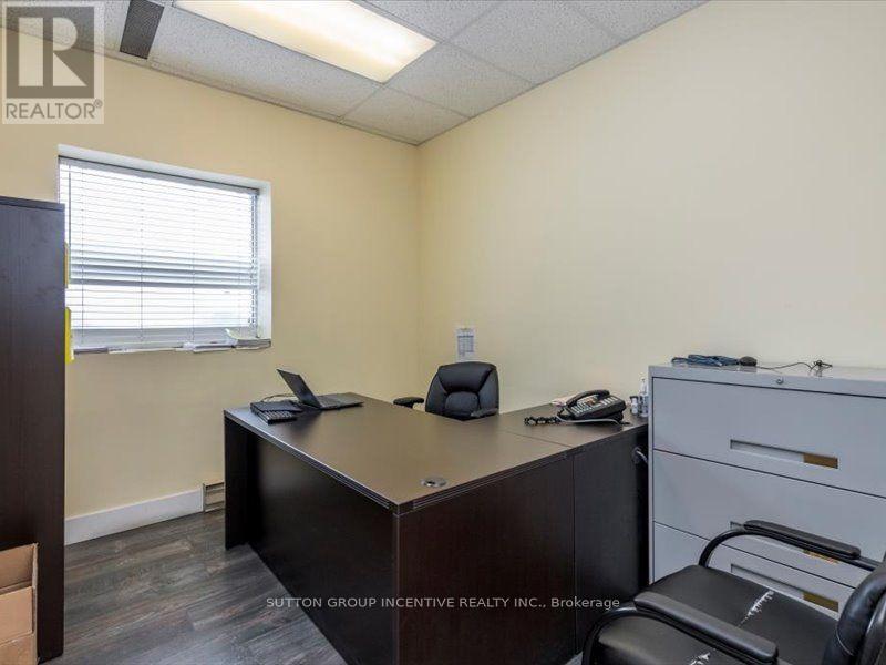A,b,c,1,2,3 - 25 Lorena Street, Barrie, Ontario  L4N 3H5 - Photo 17 - S13816282