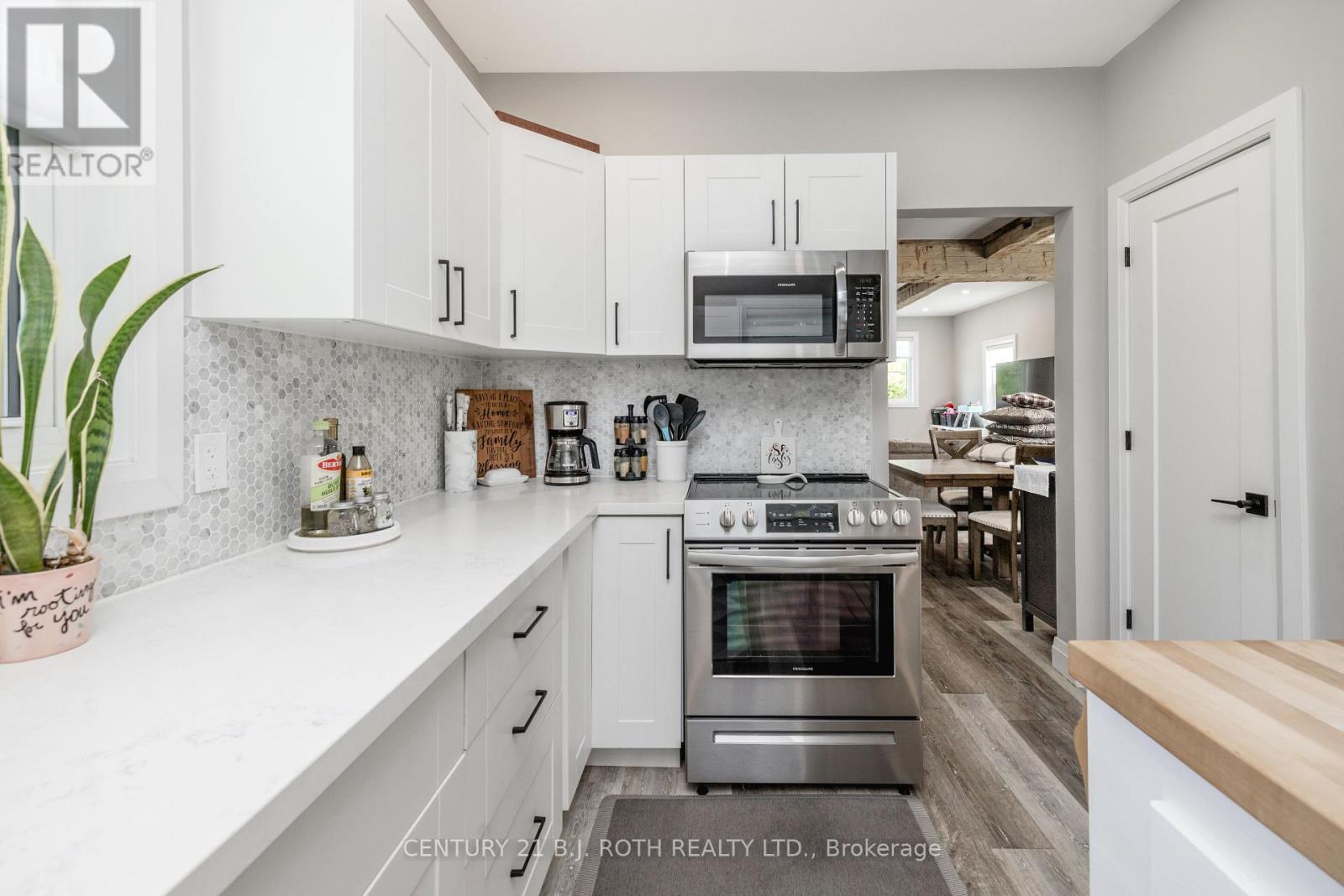 528 First Avenue, Tay, Ontario  L0K 1R0 - Photo 11 - S13816372