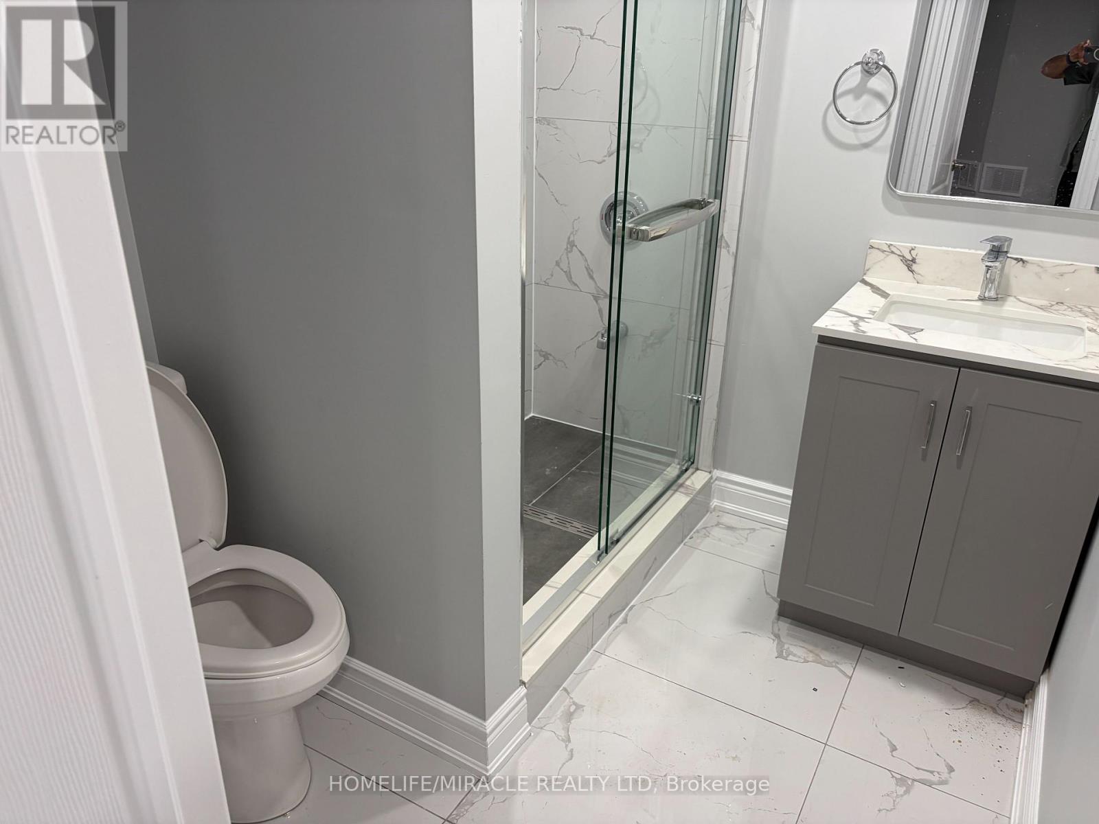 Bsmt - 49 Ponymeadow (Bsmt) Way, Brampton, Ontario  L6X 0M5 - Photo 13 - W13816292
