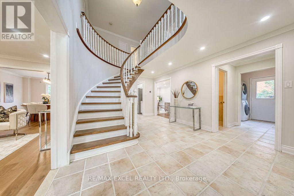 2105 Oakmead Boulevard, Oakville, Ontario  L6H 5C2 - Photo 45 - W13816310