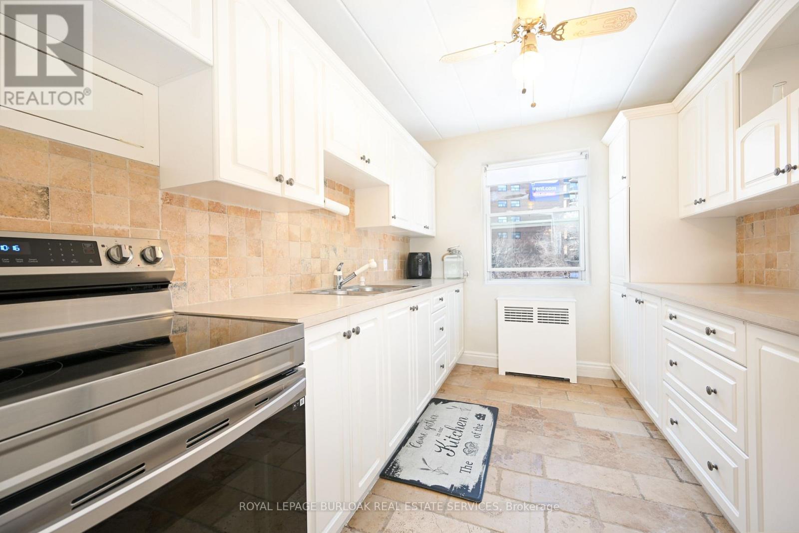 9 - 2422 New Street, Burlington, Ontario  L7R 1J6 - Photo 16 - W13816326