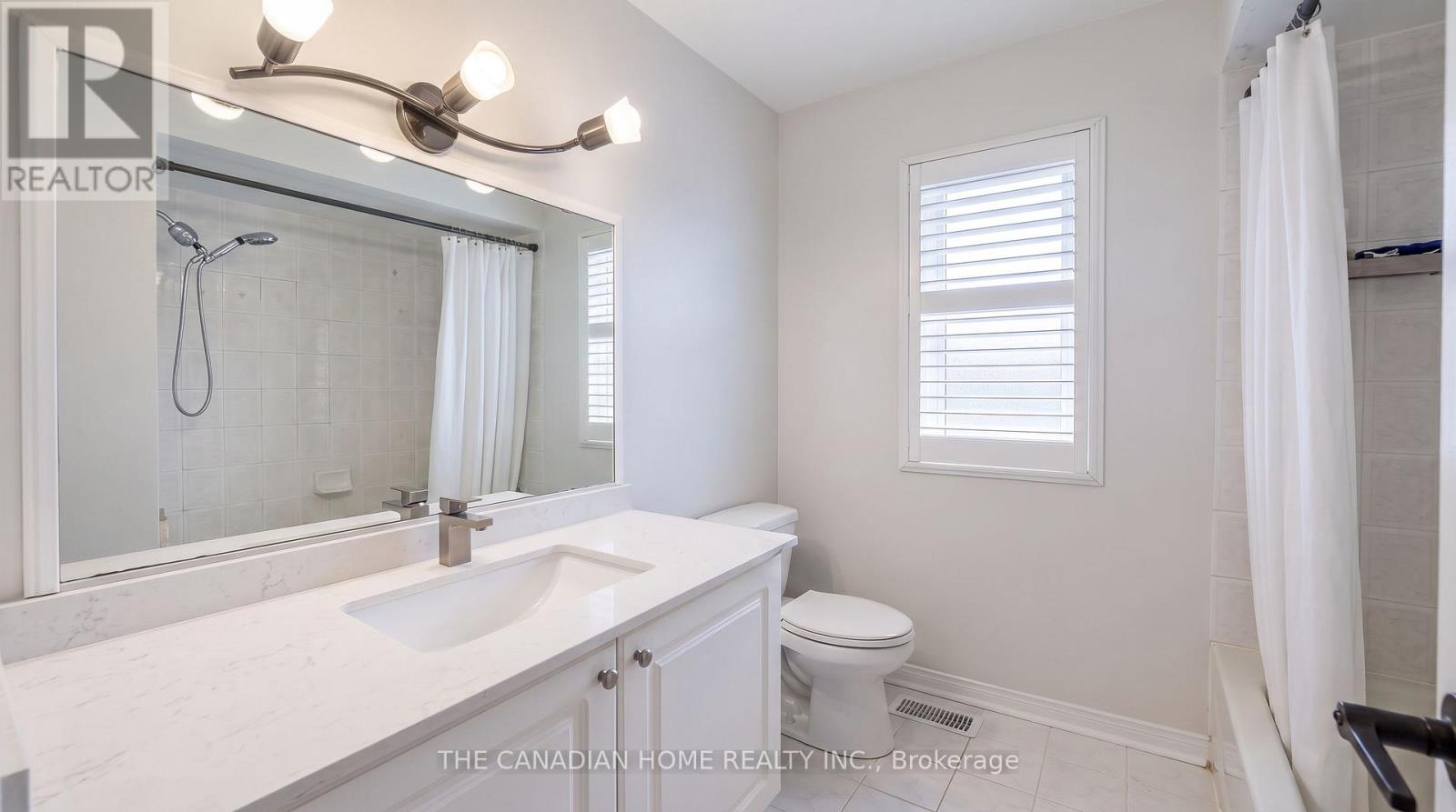 98 - 833 Scollard Court, Mississauga, Ontario  L5V 2B4 - Photo 15 - W13816338