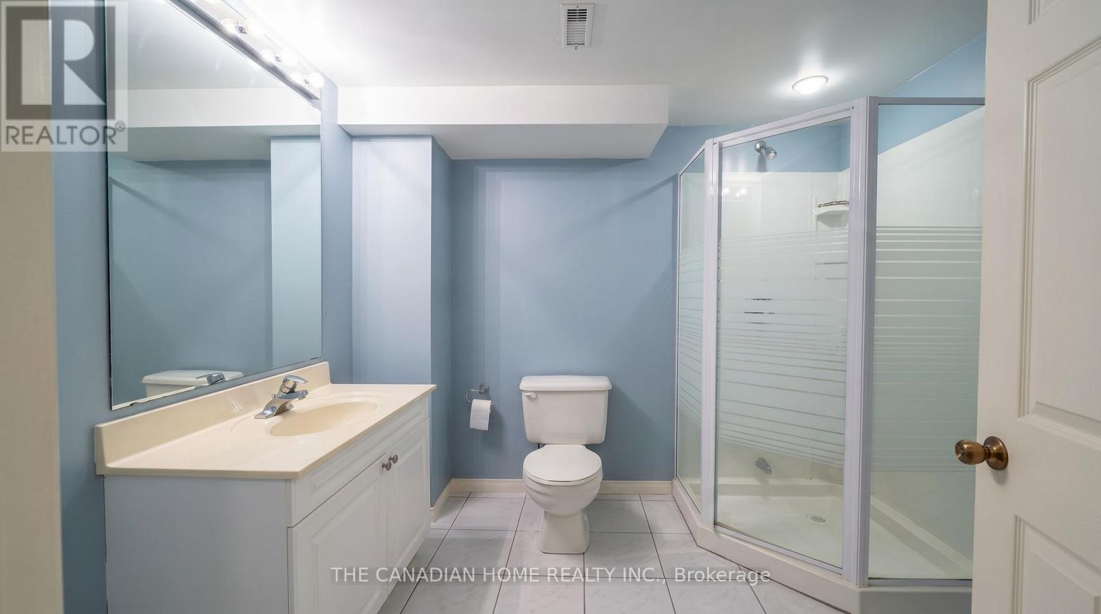 98 - 833 Scollard Court, Mississauga, Ontario  L5V 2B4 - Photo 23 - W13816338