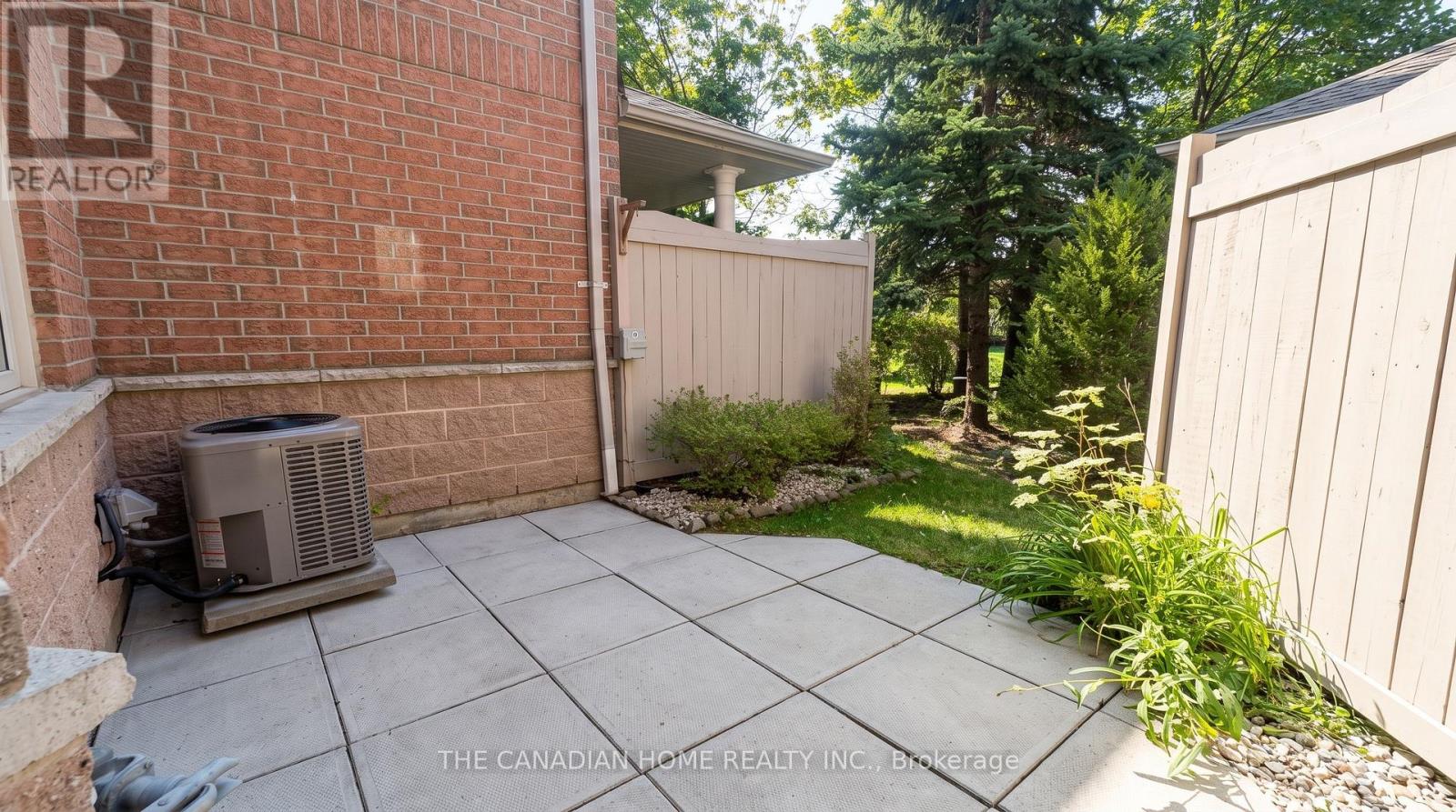 98 - 833 Scollard Court, Mississauga, Ontario  L5V 2B4 - Photo 27 - W13816338