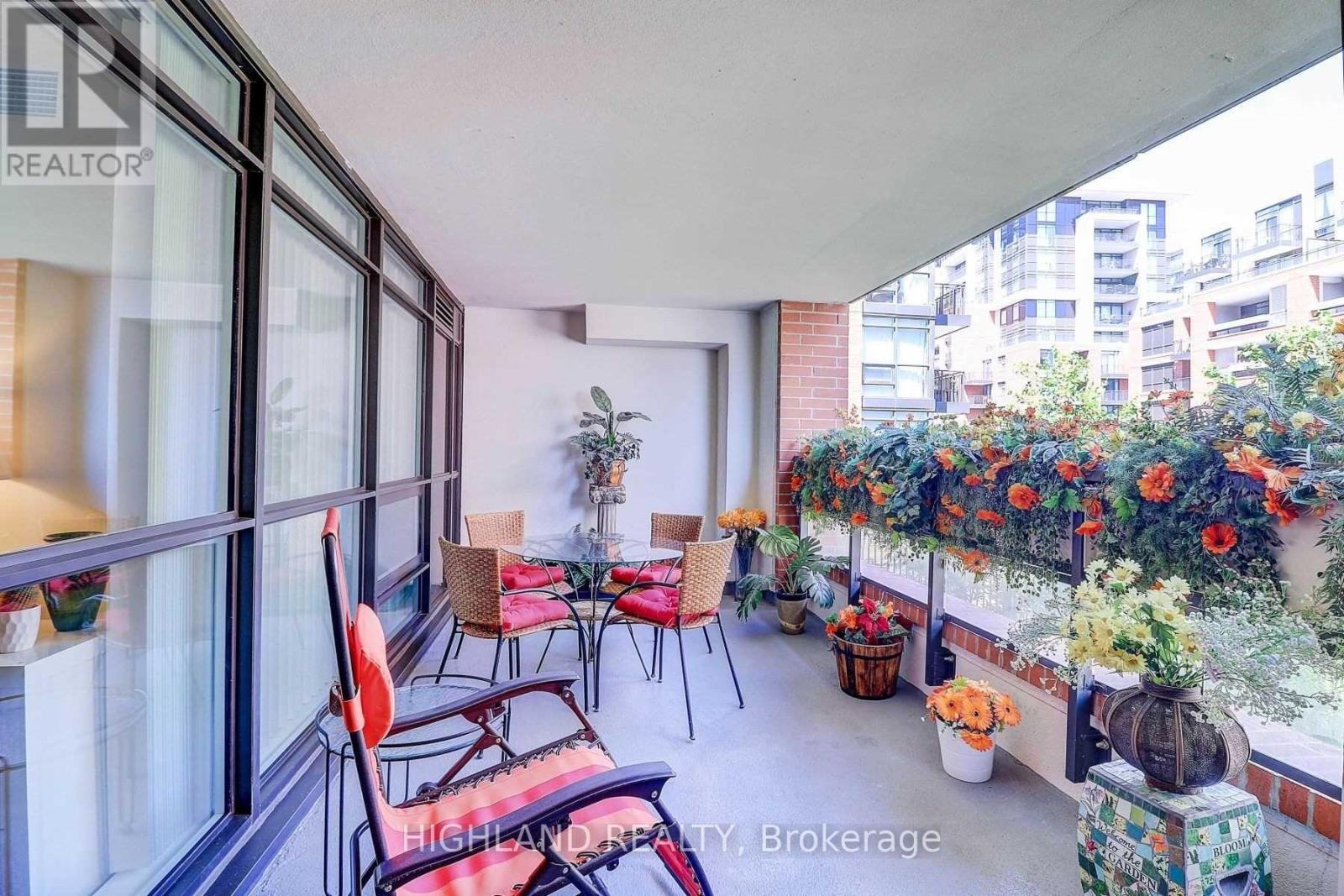 303 - 800 Lawrence Avenue W, Toronto, Ontario  M6A 1C3 - Photo 14 - W13816358