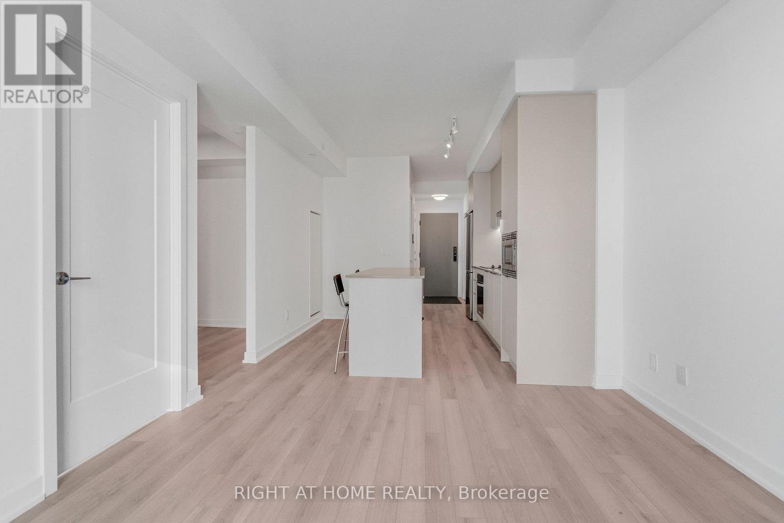 902 - 3071 Trafalgar Road, Oakville, Ontario  L6H 8C6 - Photo 13 - W13816426