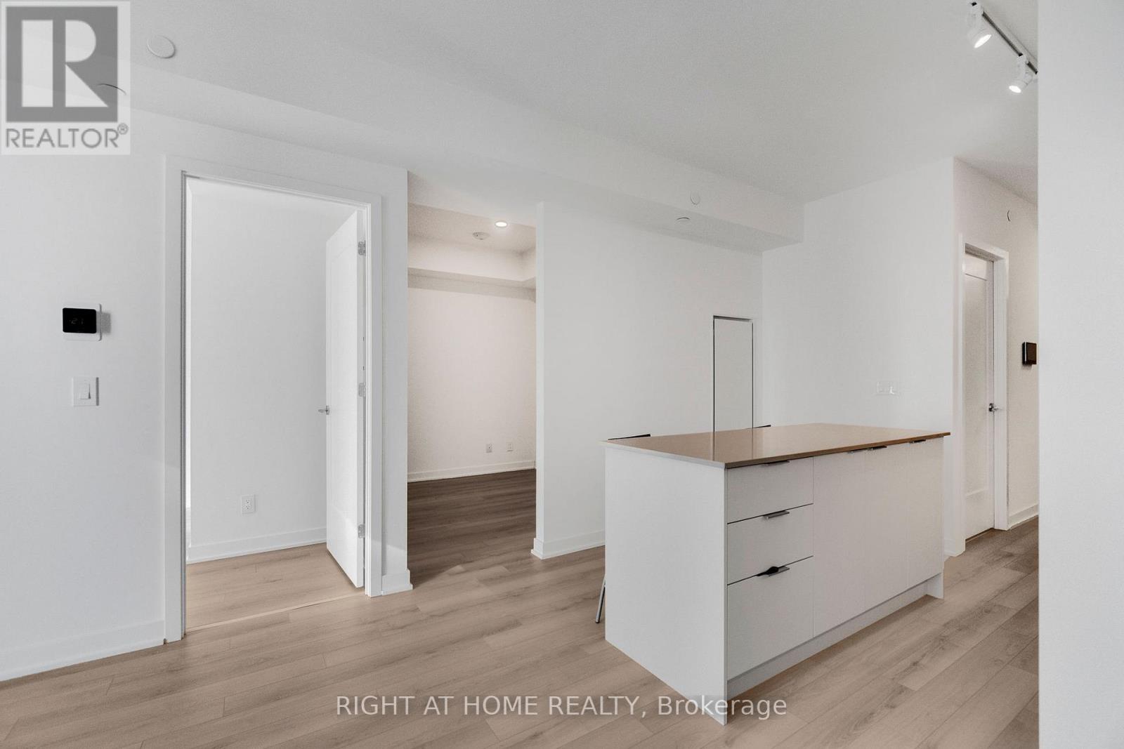 902 - 3071 Trafalgar Road, Oakville, Ontario  L6H 8C6 - Photo 19 - W13816426