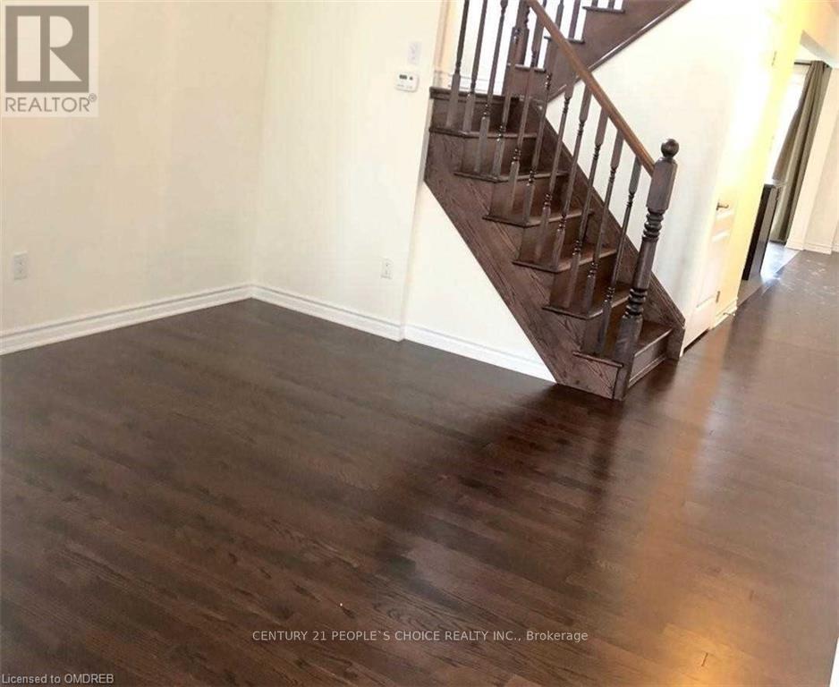 905 Orr Court, Kitchener, Ontario  N2R 1R4 - Photo 4 - X13816314