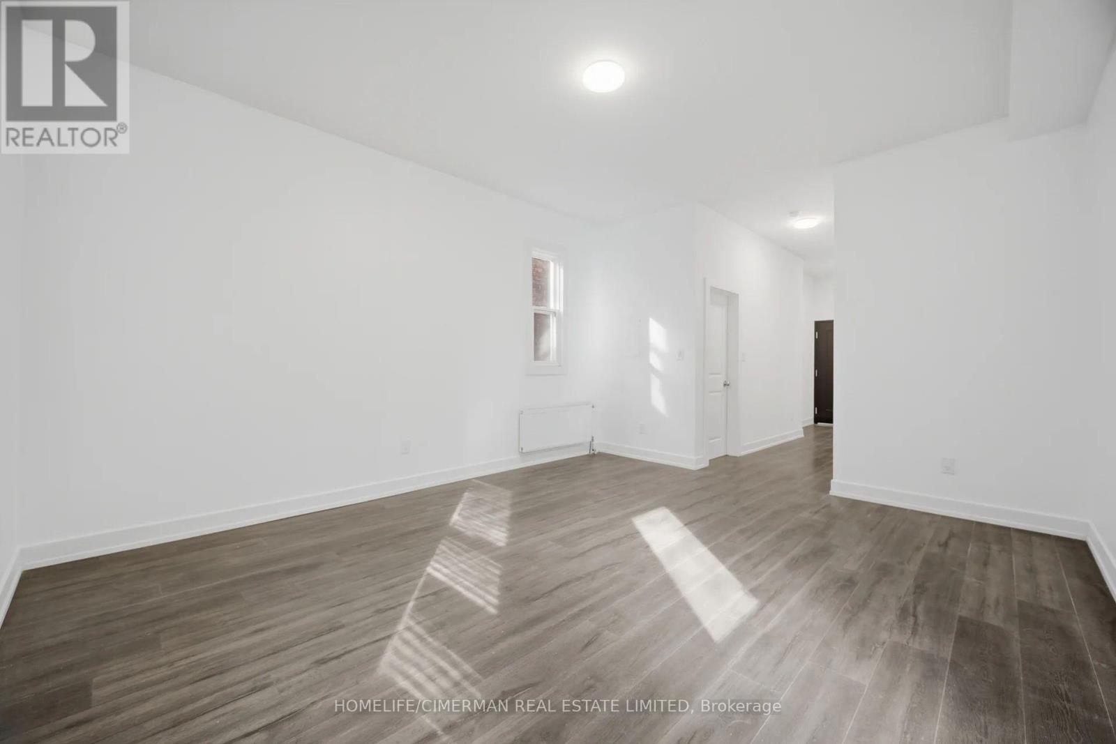 Unknown Address, ,    - Photo 18 - X13816436