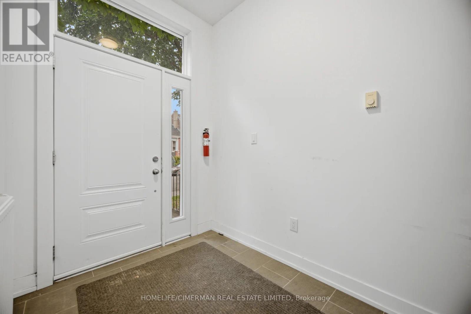 Unknown Address, ,    - Photo 6 - X13816436