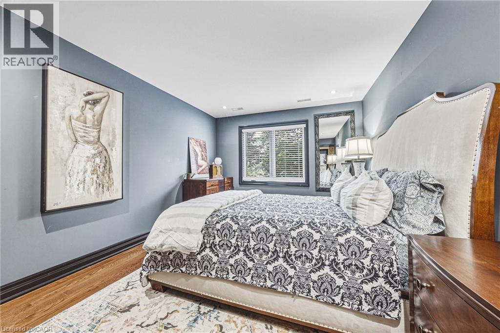 581 Holly Hill Crescent, Burlington, Ontario  L7L 3Z8 - Photo 18 - 40865056