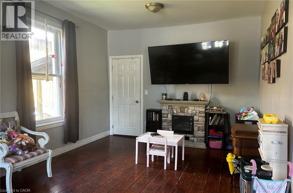 8 Nelson Street, Webbwood, Ontario  P0P 2G0 - Photo 12 - 40865430