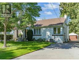 92 WESTROSE AVENUE, Toronto, Ontario
