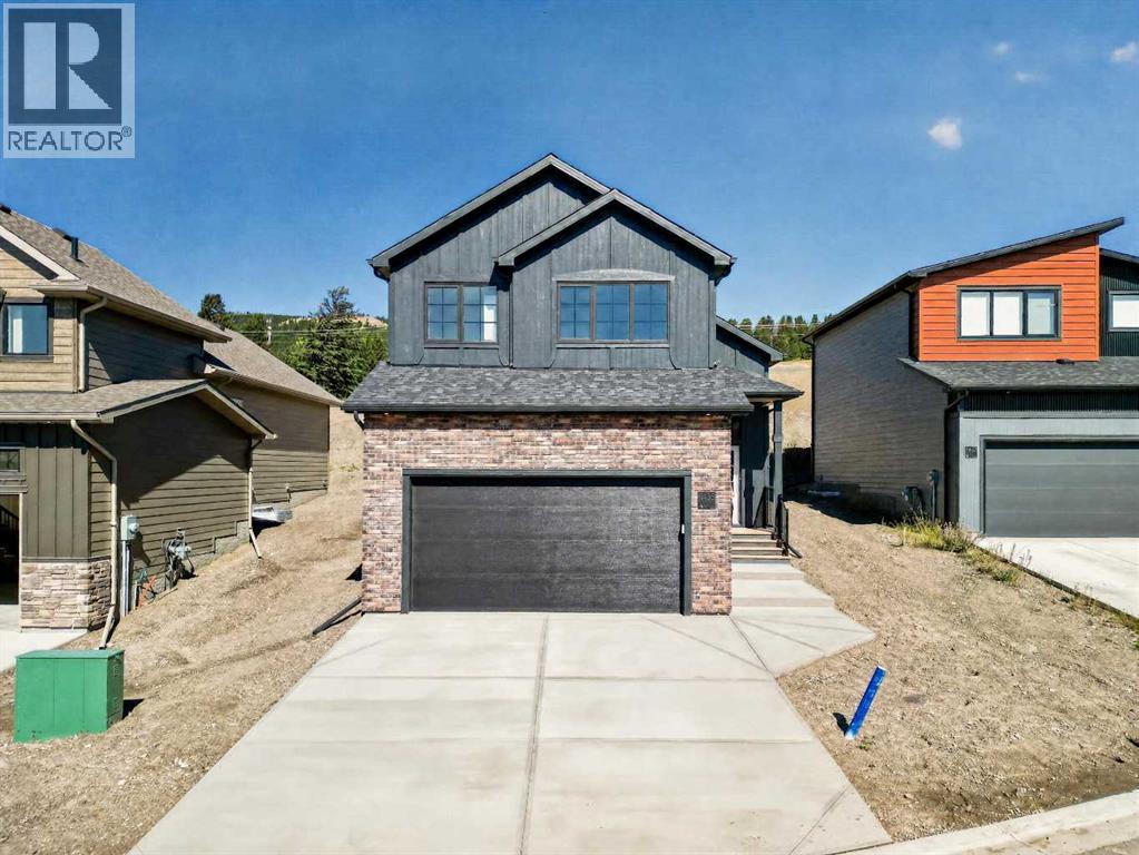 8635 25 Avenue, Coleman, Alberta  T0K 0M0 - Photo 1 - A2347272