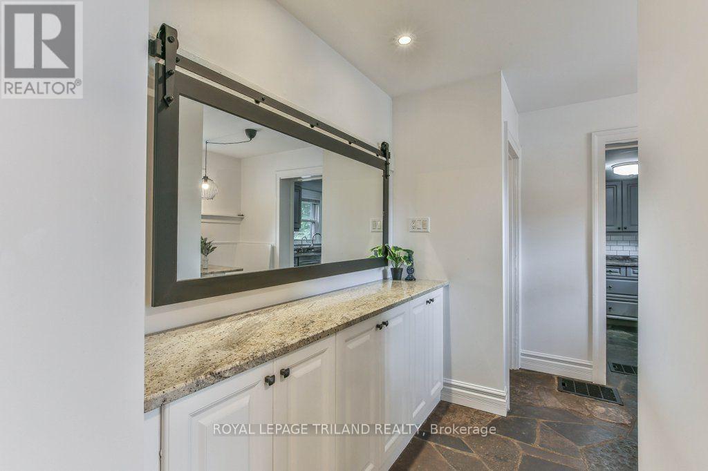 201 Langley Street, London South, Ontario  N6C 4G5 - Photo 14 - X13816466