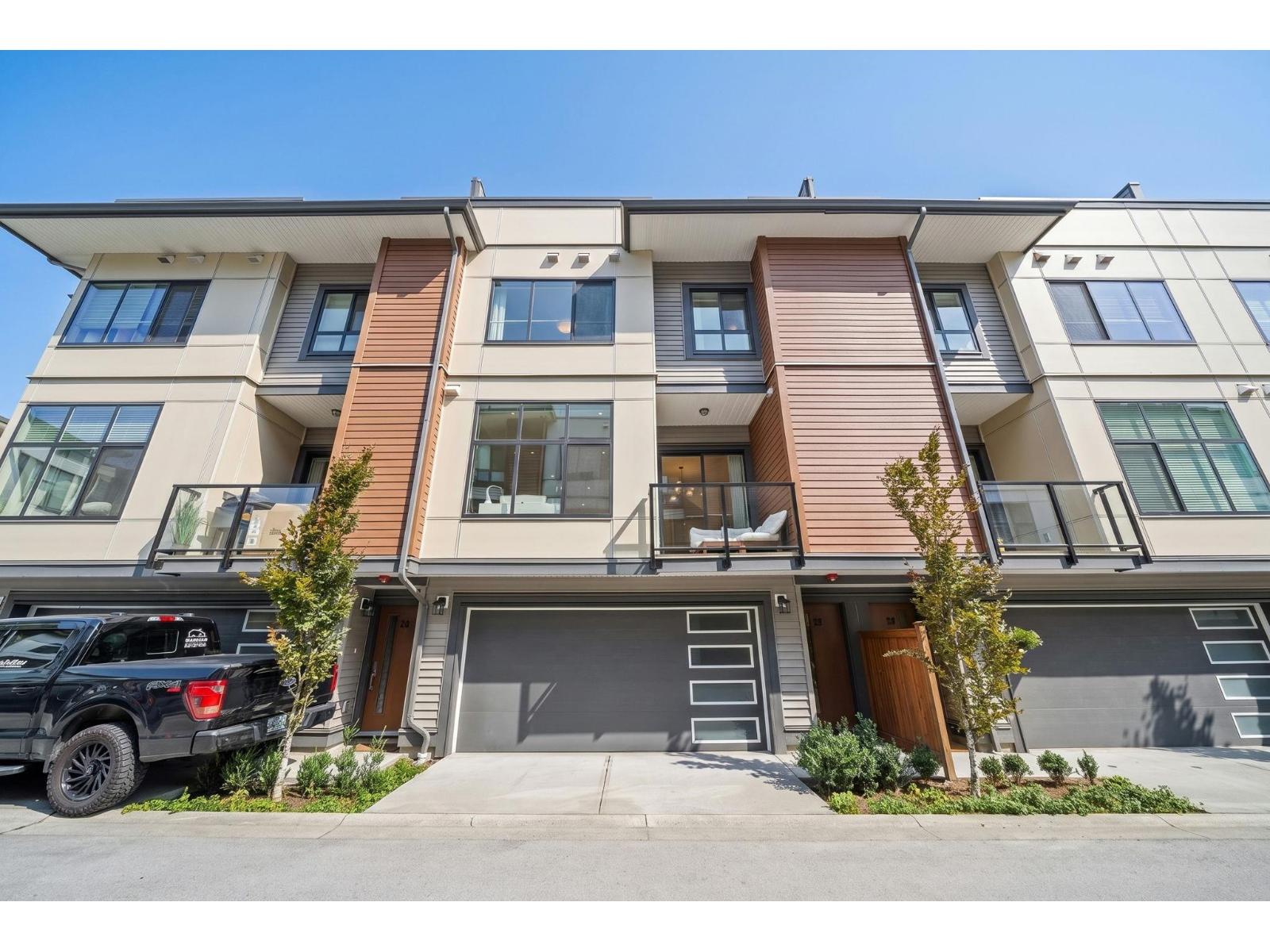 27 20849 78b Avenue, Langley, British Columbia  V2Y 0X6 - Photo 2 - R3168509