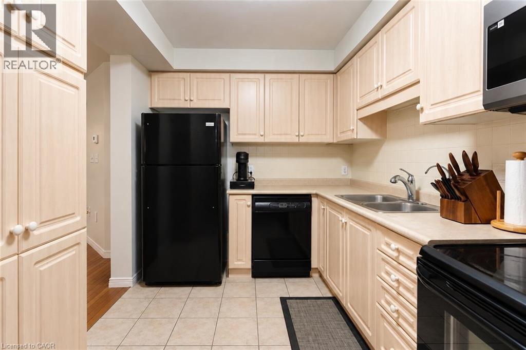 348 Highland Road W Unit# 4, Stoney Creek, Ontario  L8J 3W5 - Photo 14 - 40864979