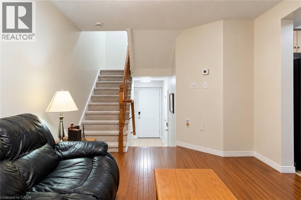 348 Highland Road W Unit# 4, Stoney Creek, Ontario  L8J 3W5 - Photo 7 - 40864979