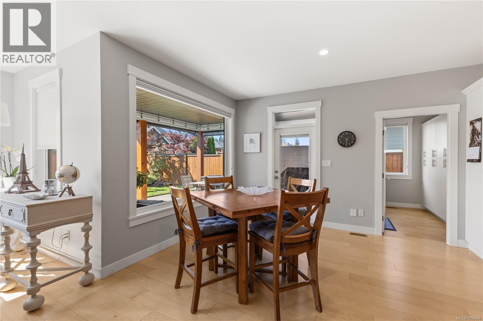 711 Salal St, Campbell River, British Columbia  V9H 0E3 - Photo 12 - 1050494