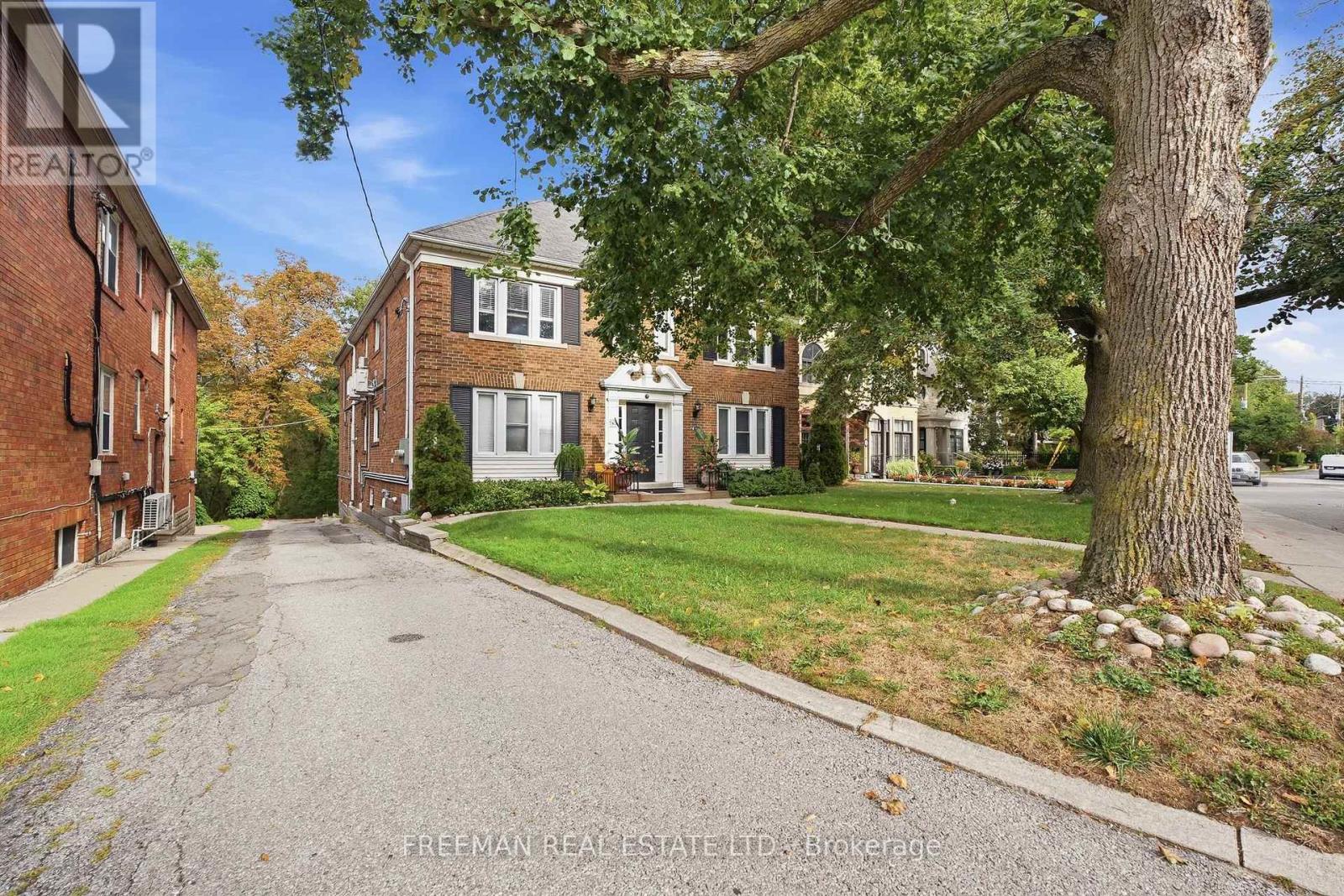 783 SPADINA ROAD, Toronto, Ontario