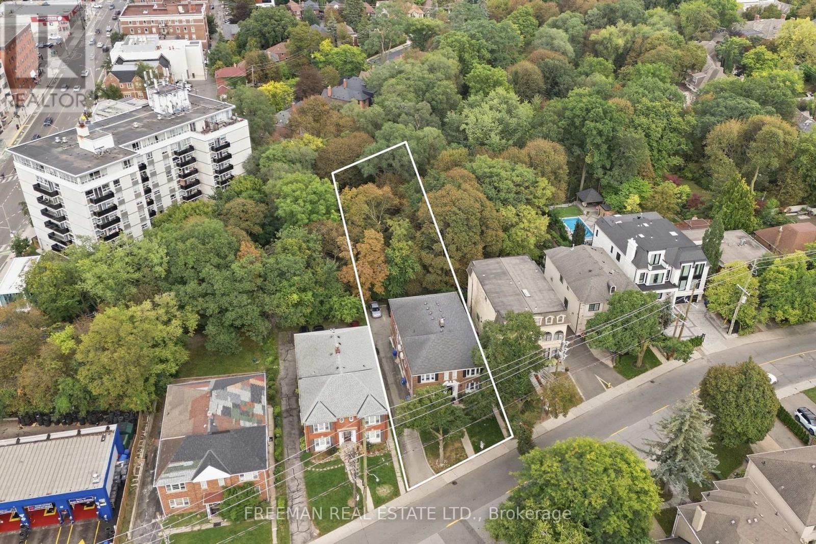 783 Spadina Road, Toronto, Ontario  M5P 2X5 - Photo 4 - C13816452