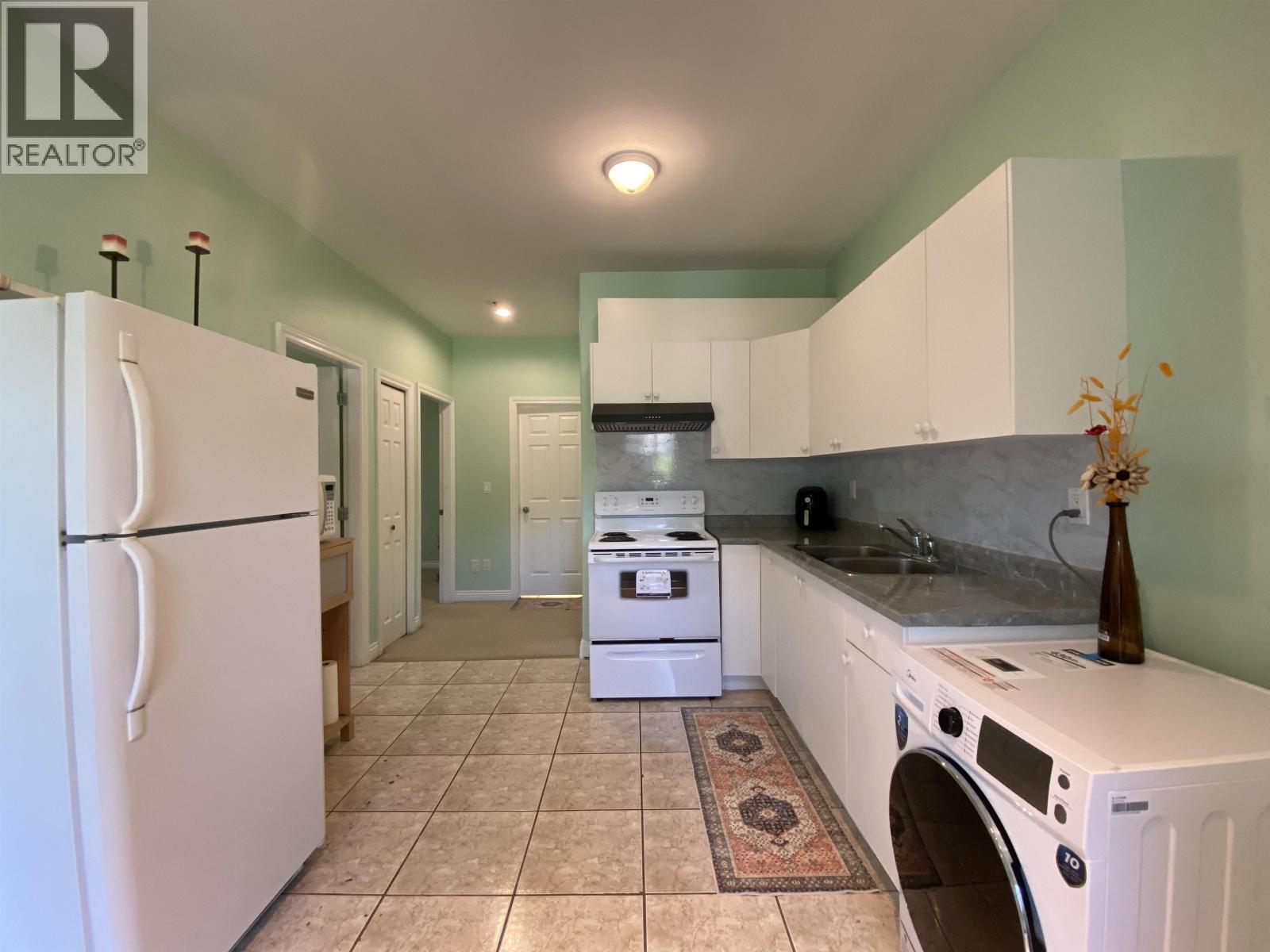 Garden Suite 6000 Rumble Street, Burnaby, British Columbia  V5J 2C6 - Photo 9 - R3168448