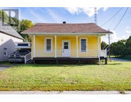 24 MECHANIC STREET W, North Glengarry, Ontario