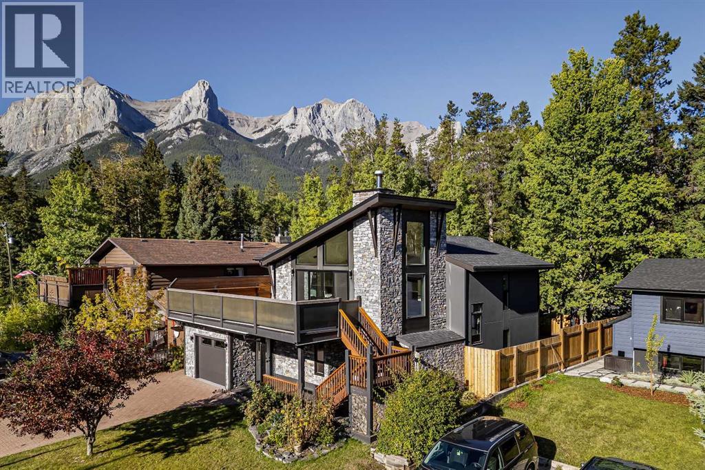 610 Larch Place, Canmore, Alberta  T1W 1S1 - Photo 1 - A2332223