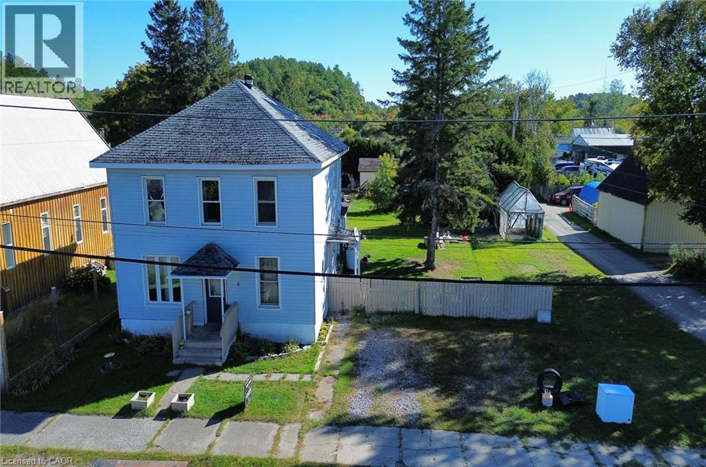 8 NELSON Street, Webbwood, Ontario