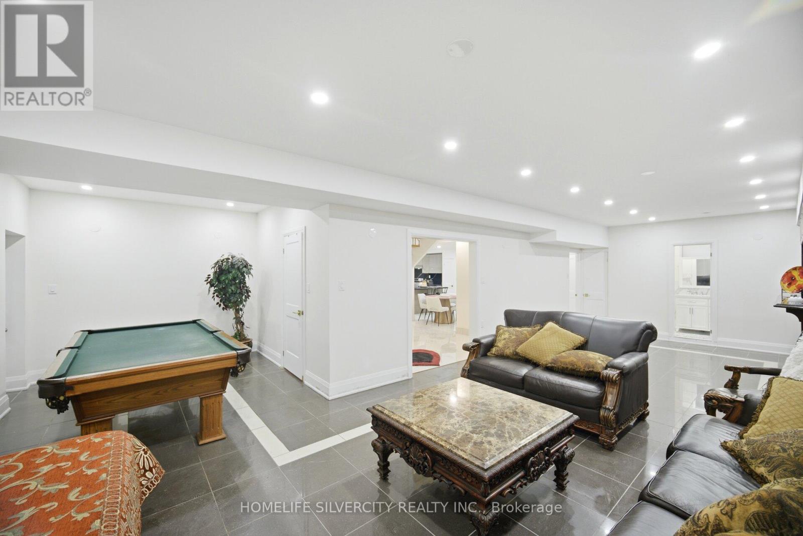 15 Estateview Circle, Brampton, Ontario  L6P 0R3 - Photo 39 - W13816446