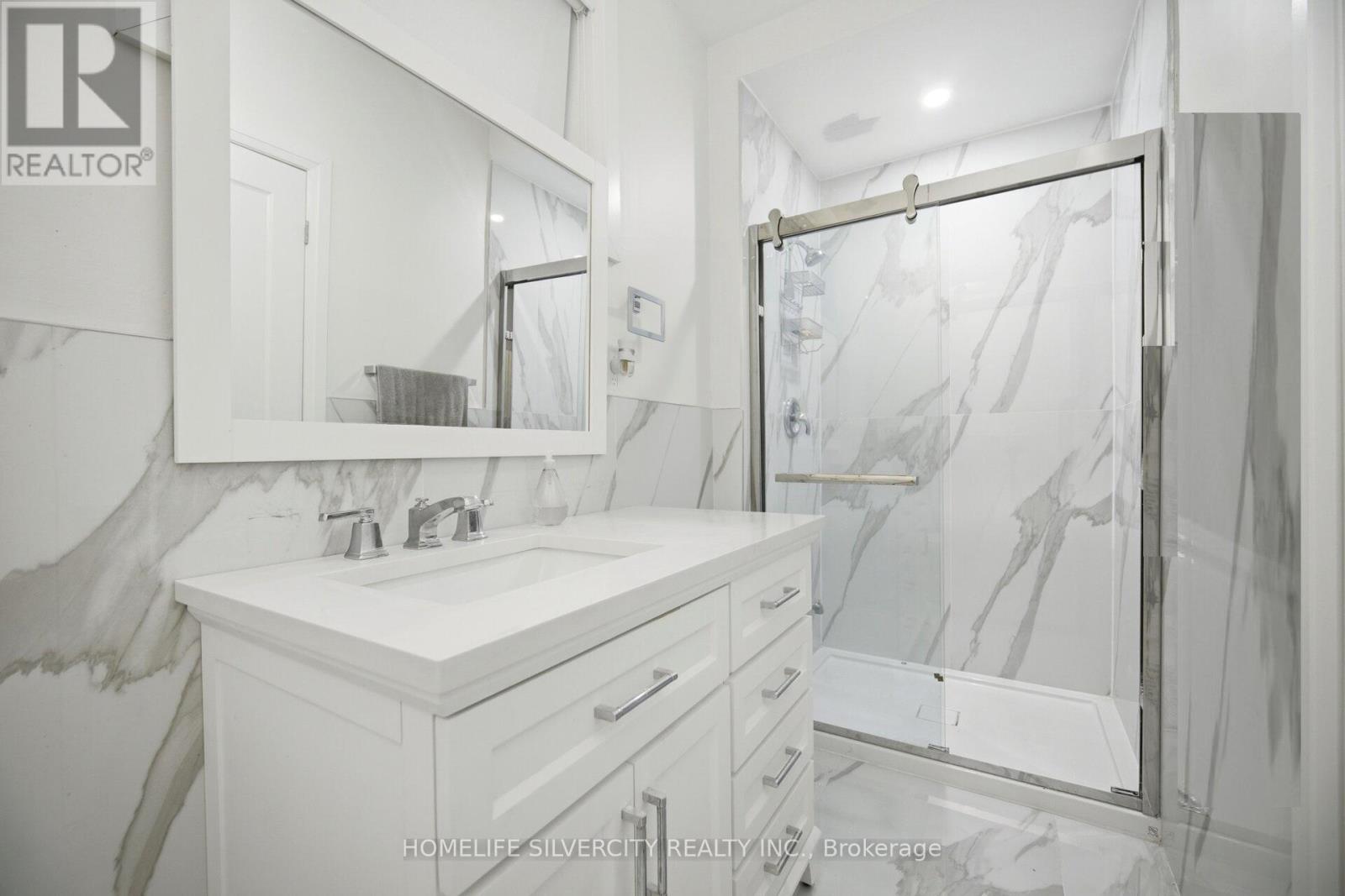 15 Estateview Circle, Brampton, Ontario  L6P 0R3 - Photo 40 - W13816446