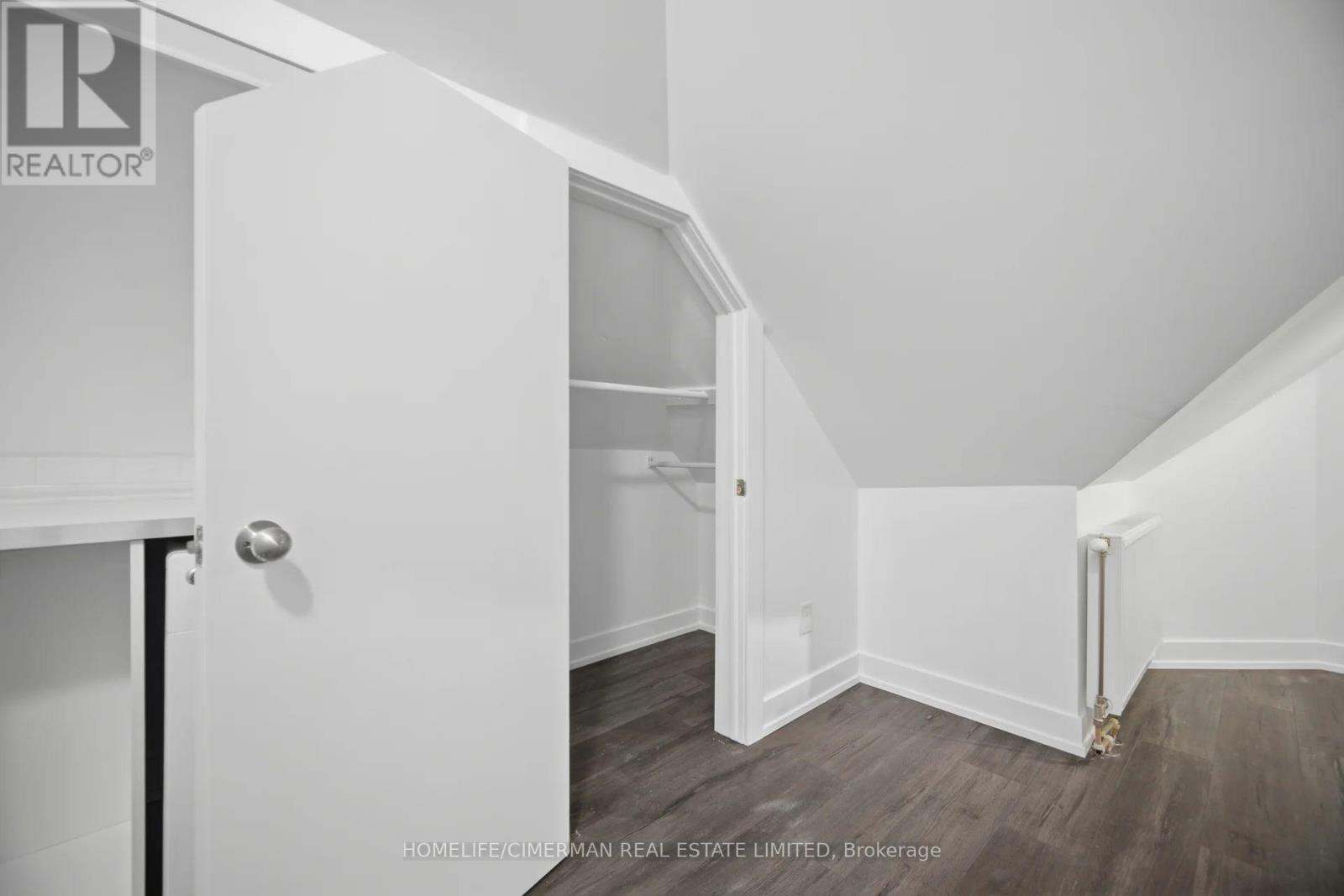 Unknown Address, ,    - Photo 20 - X13816438