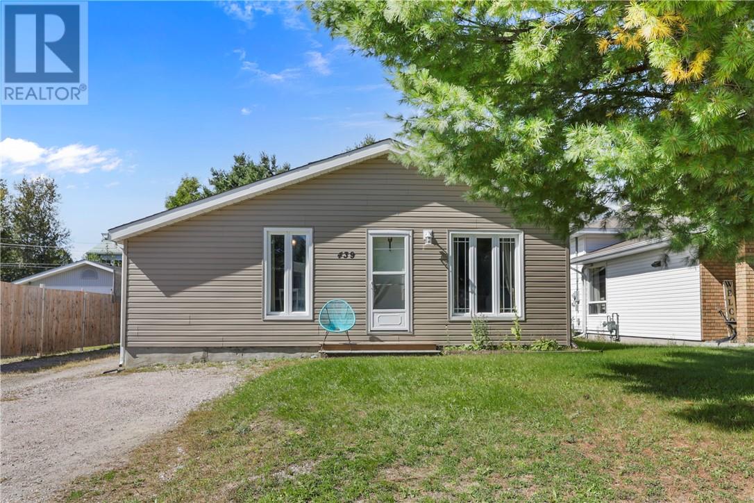 439 Mageau, Sturgeon Falls, Ontario  P2B 3G5 - Photo 1 - 2130527