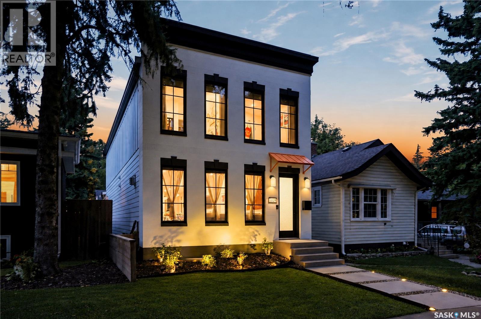1029 Colony Street, Saskatoon, Saskatchewan  S7N 0S3 - Photo 1 - SK049010