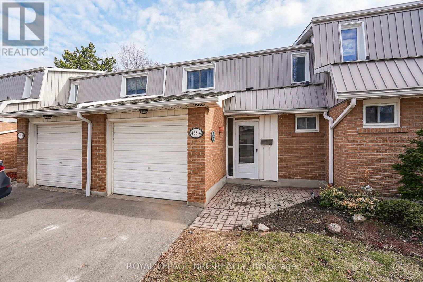 4 - 453 WOODVIEW ROAD, Burlington, Ontario