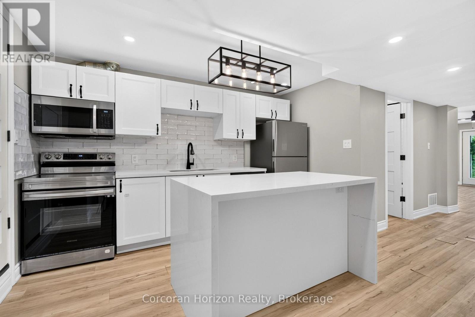592 Aberdeen Avenue, Hamilton, Ontario  L8P 2T1 - Photo 37 - X13816540