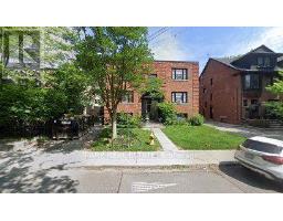 24 - 130 MACPHERSON AVENUE, Toronto, Ontario