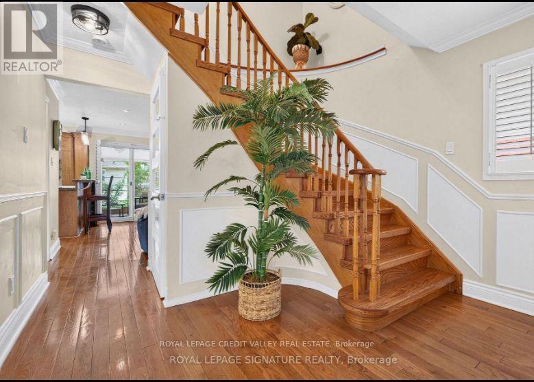 1642 Pepperwood Gate, Pickering, Ontario  L1X 2K1 - Photo 9 - E13816542