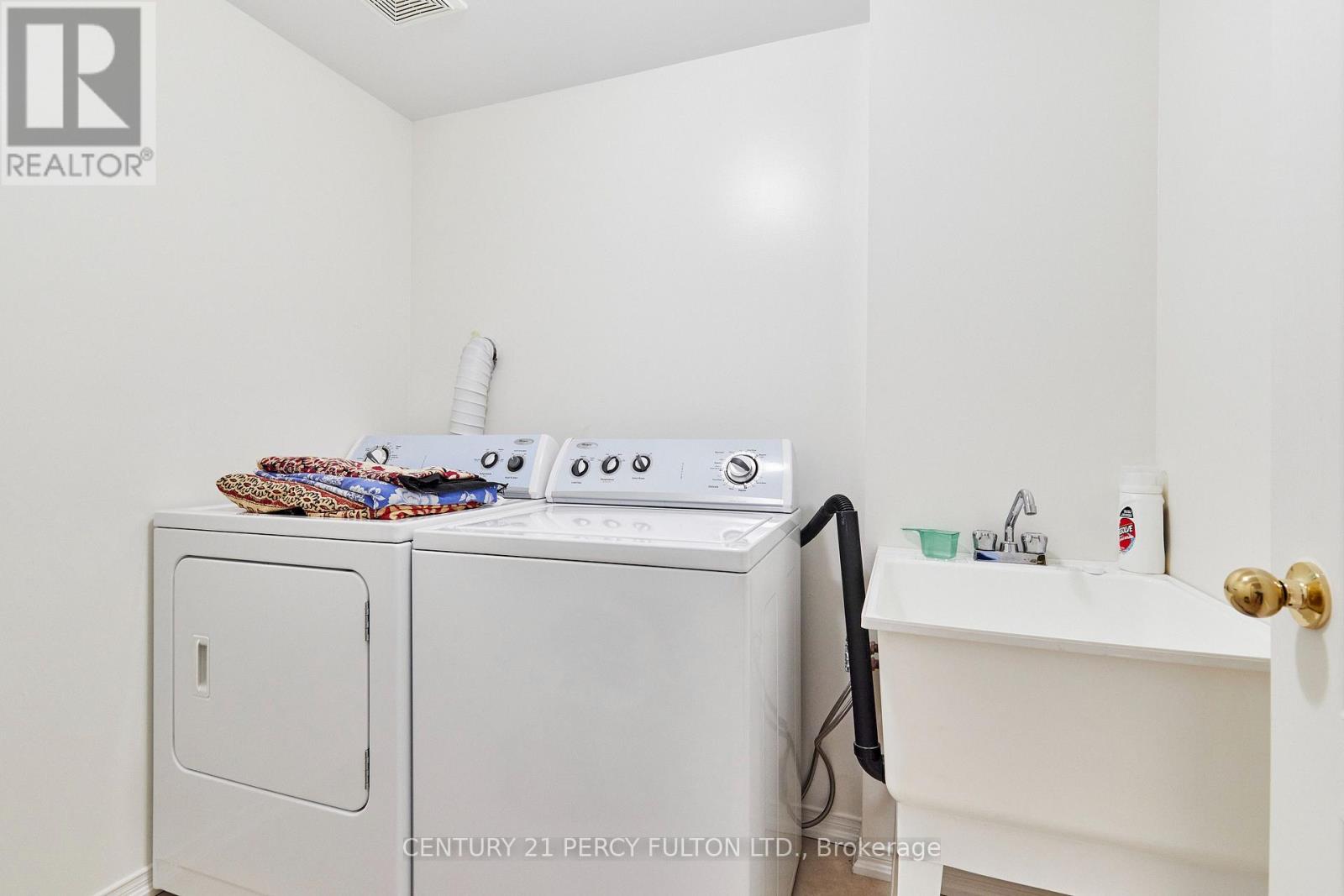 8 Knowles Street, Ajax, Ontario  L1Z 0J5 - Photo 29 - E13816598