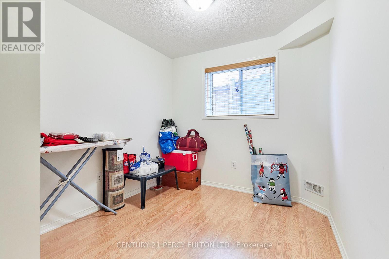 8 Knowles Street, Ajax, Ontario  L1Z 0J5 - Photo 32 - E13816598