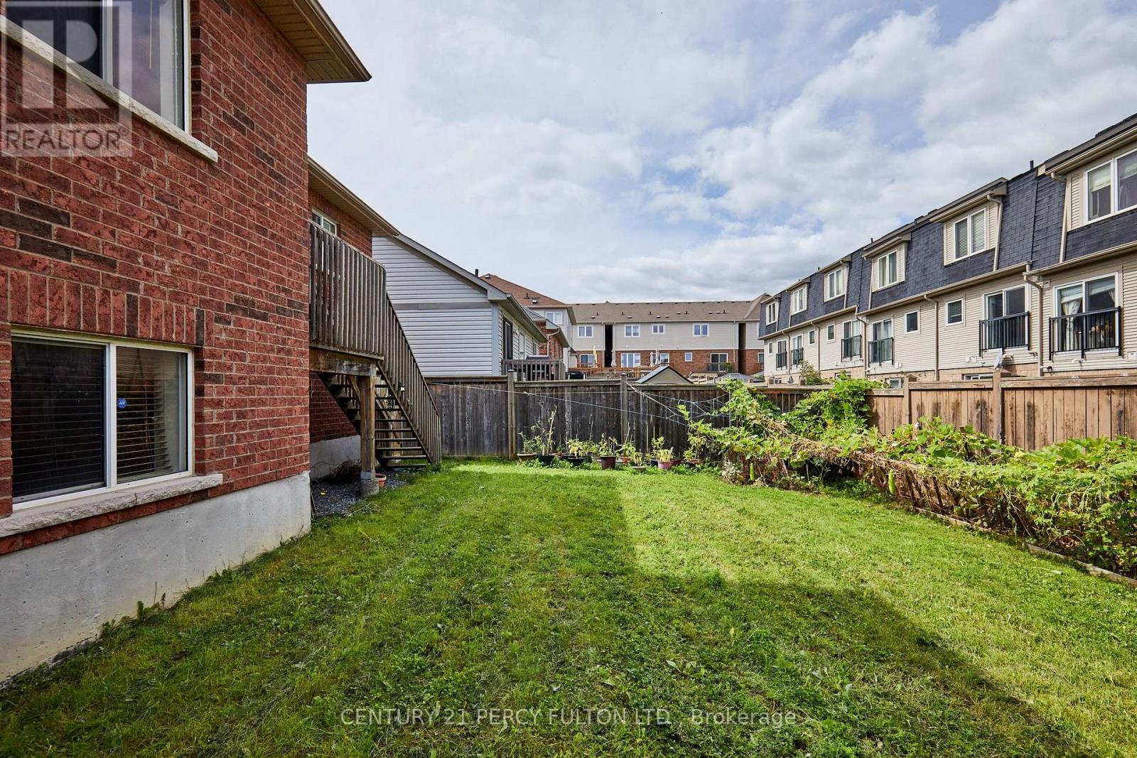 8 Knowles Street, Ajax, Ontario  L1Z 0J5 - Photo 37 - E13816598
