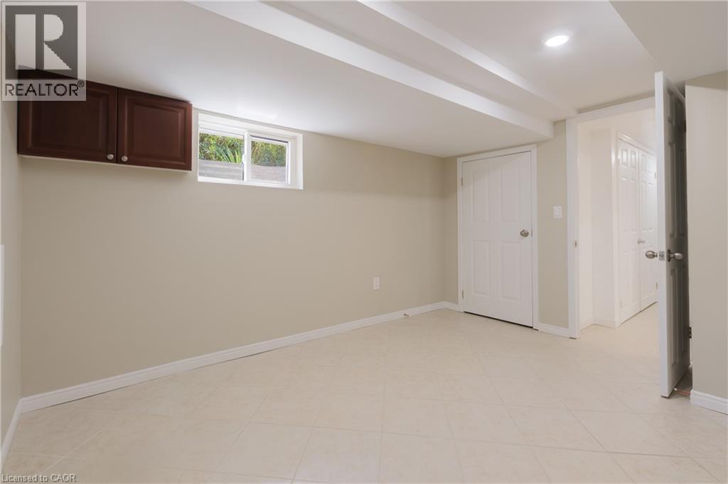 95 Fennell Avenue W, Hamilton, Ontario  L9C 1E9 - Photo 39 - 40865746