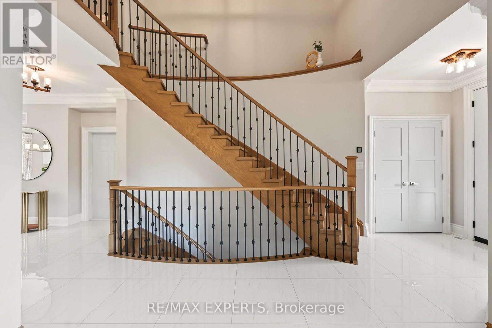 18 Gosling Road, Vaughan, Ontario  L6A 1E2 - Photo 10 - N13816572