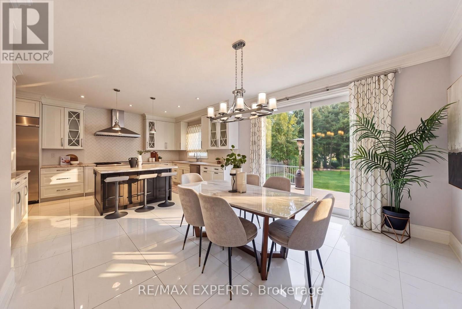 18 Gosling Road, Vaughan, Ontario  L6A 1E2 - Photo 12 - N13816572