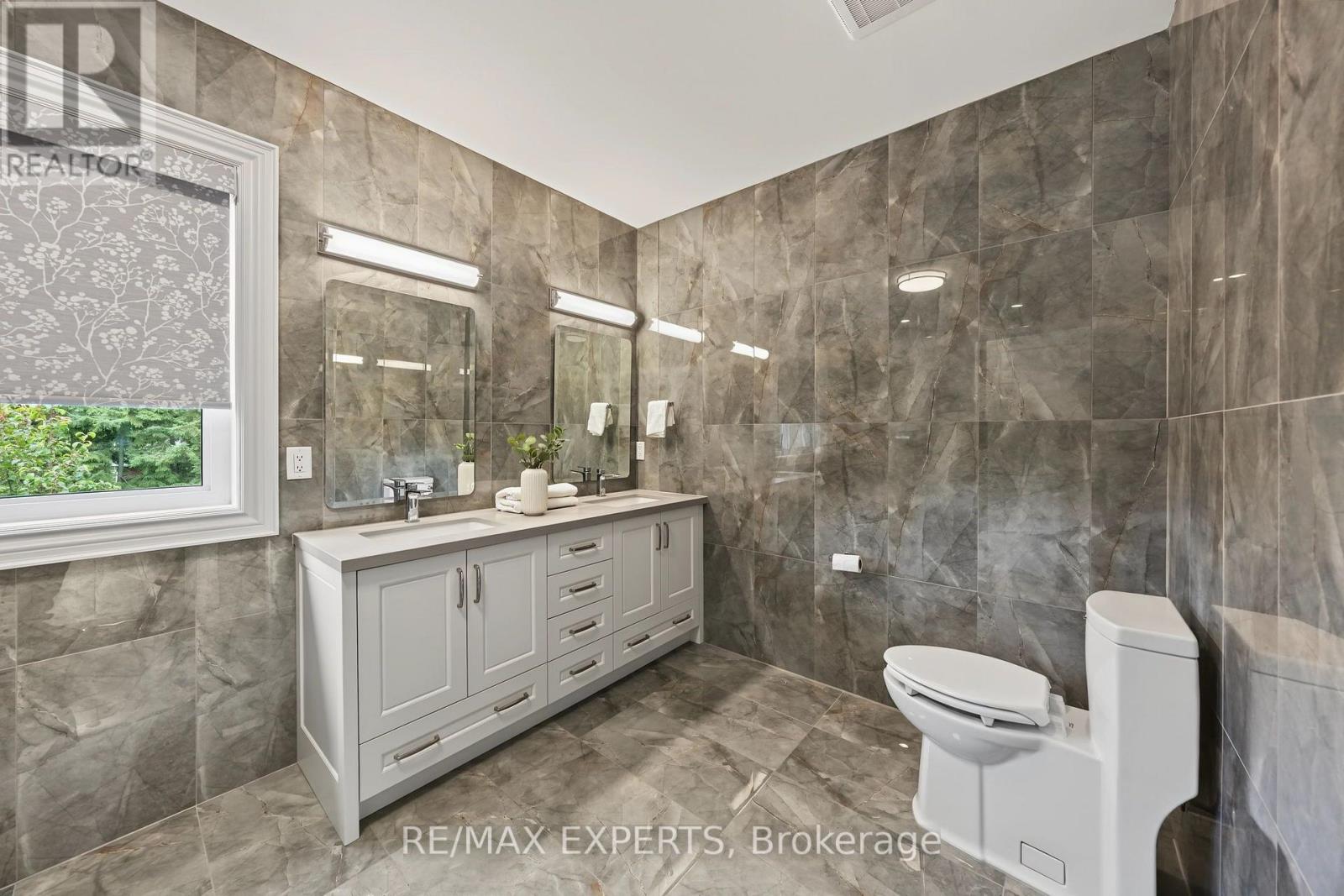 18 Gosling Road, Vaughan, Ontario  L6A 1E2 - Photo 28 - N13816572