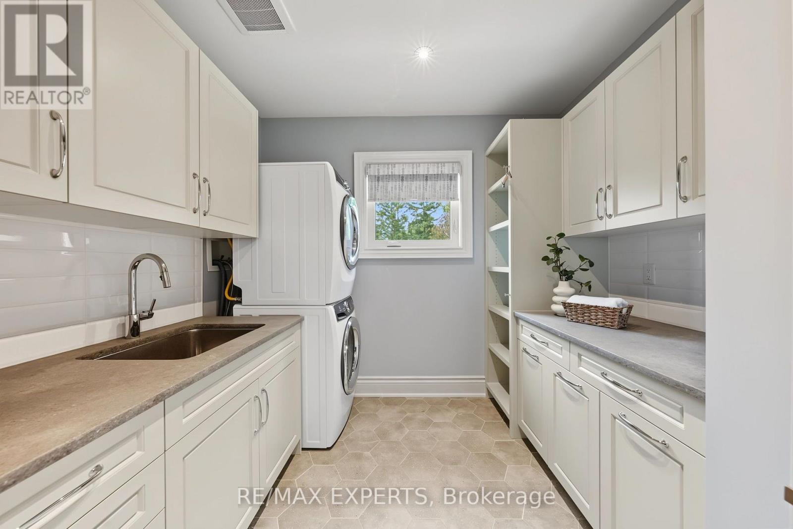 18 Gosling Road, Vaughan, Ontario  L6A 1E2 - Photo 31 - N13816572