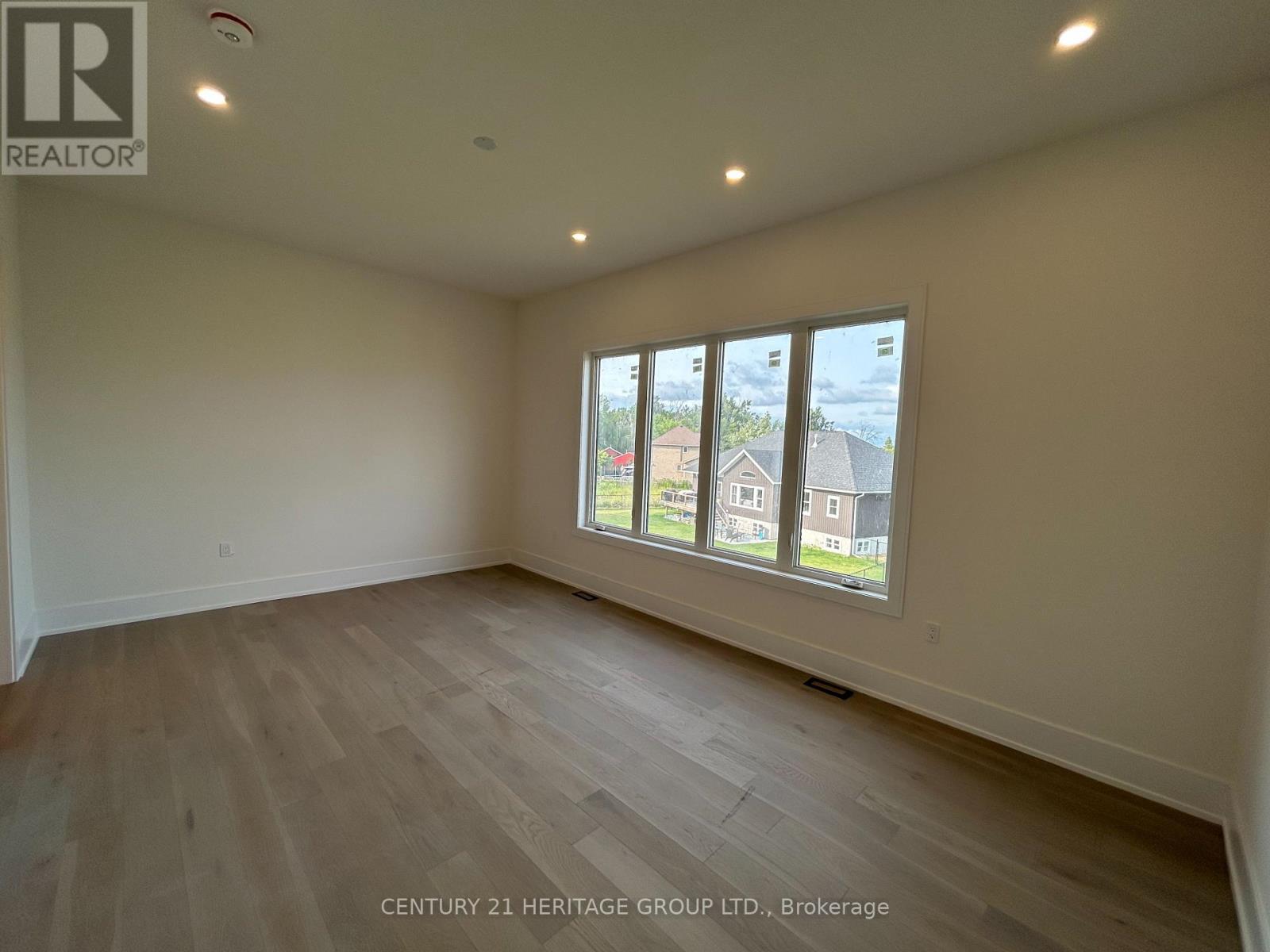 3717 Lakepoint Drive, Severn, Ontario  L3V 8M9 - Photo 14 - S13816534