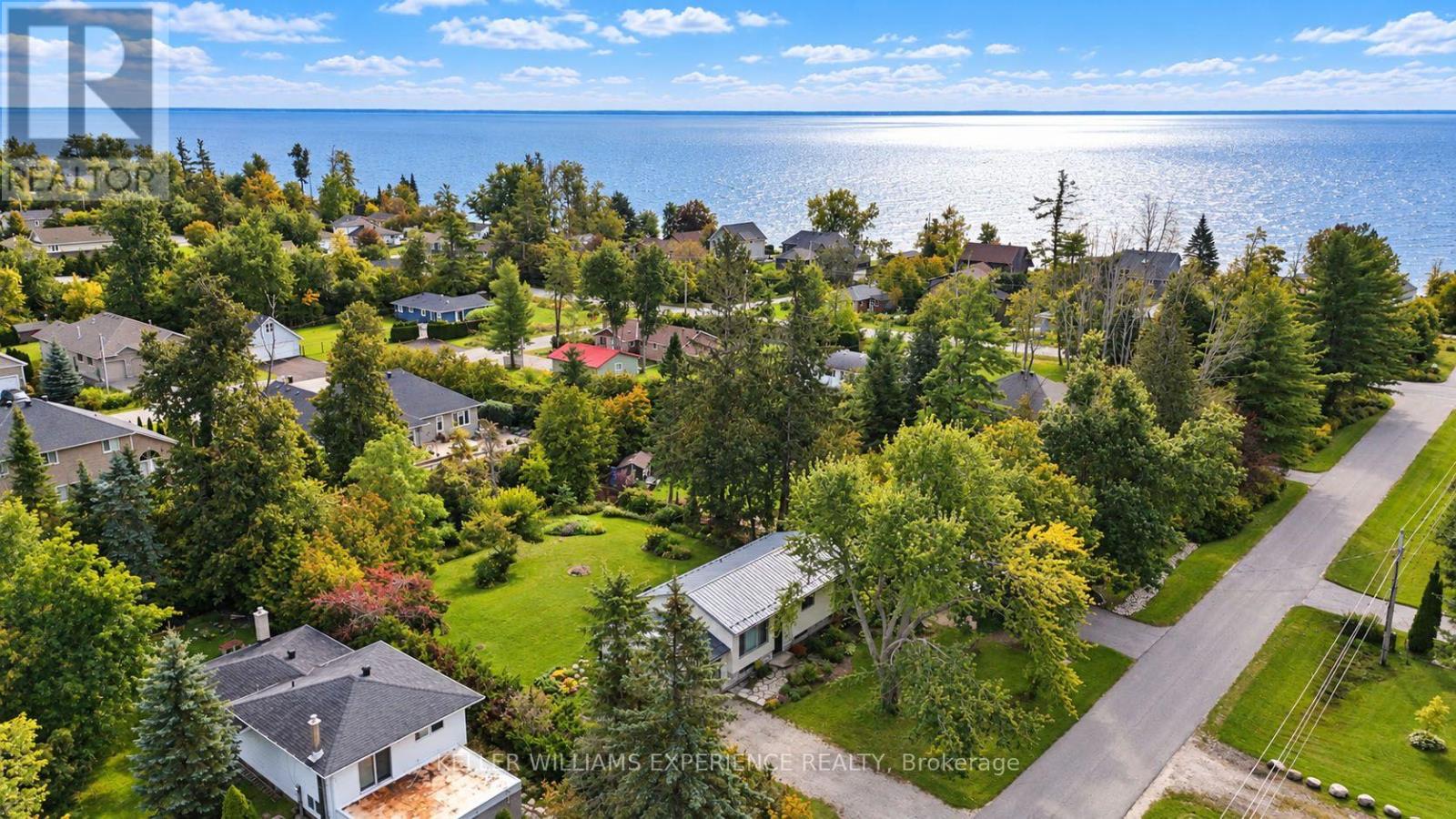11 Barbara Avenue, Oro-Medonte, Ontario  L0L 2E0 - Photo 11 - S13816610