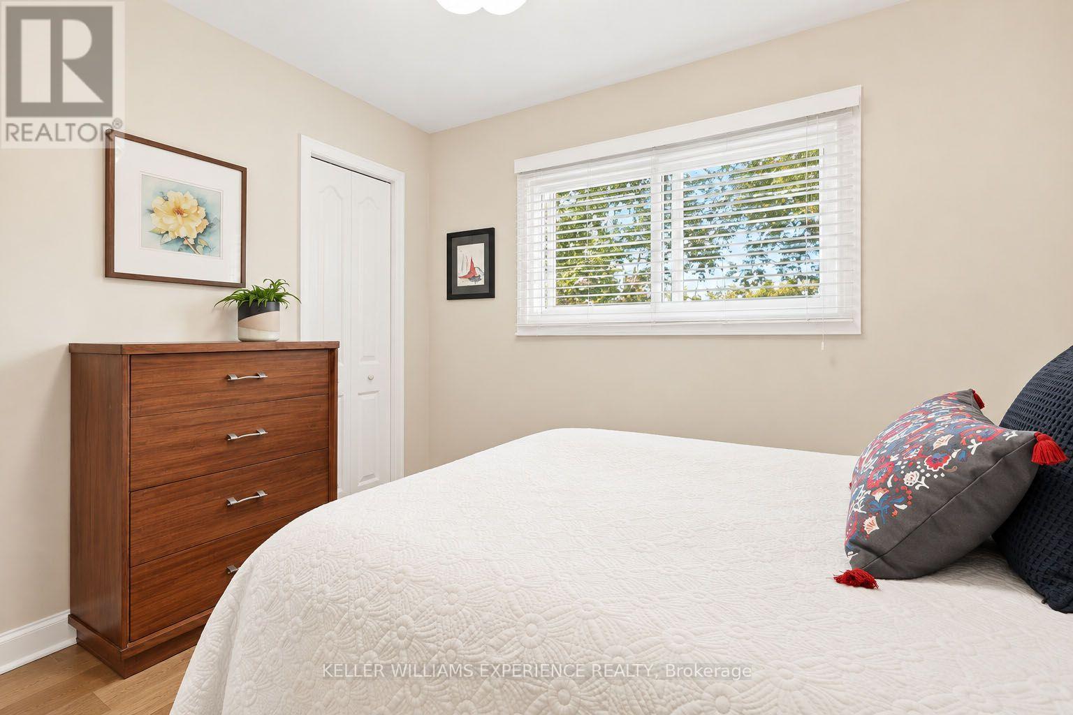 11 Barbara Avenue, Oro-Medonte, Ontario  L0L 2E0 - Photo 21 - S13816610